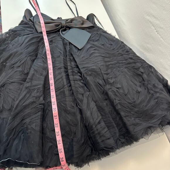 MAC DUGGAL Dress Evening Gown Black Mini Tulle Satin Bow Fit Flare Sz 6 Cupcake - Picture 11 of 12